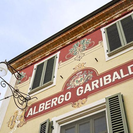 Albergo Ristorante Garibaldi Cisterna d'Asti Экстерьер фото