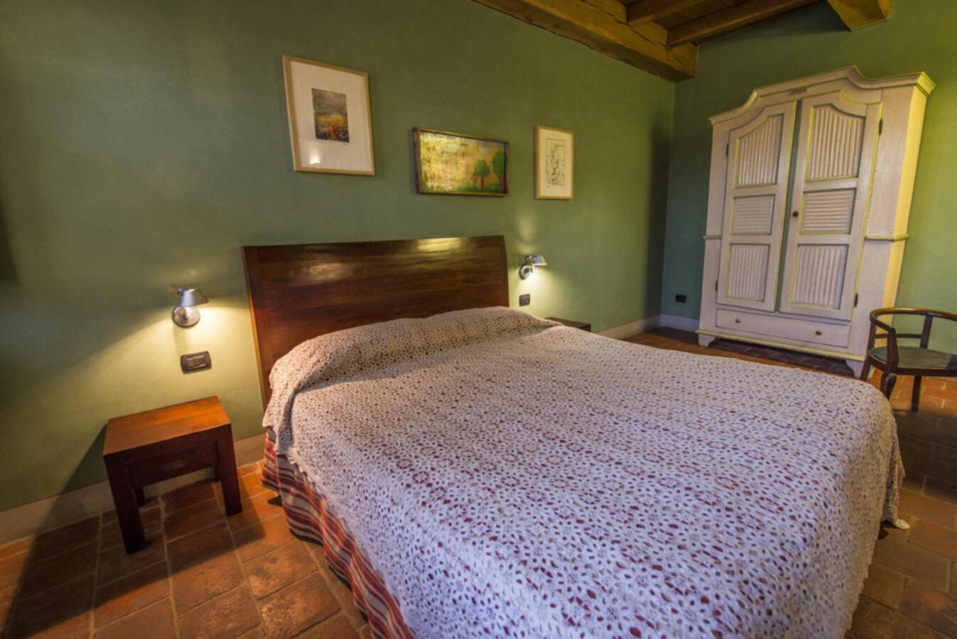 Albergo Ristorante Garibaldi Cisterna d'Asti Экстерьер фото