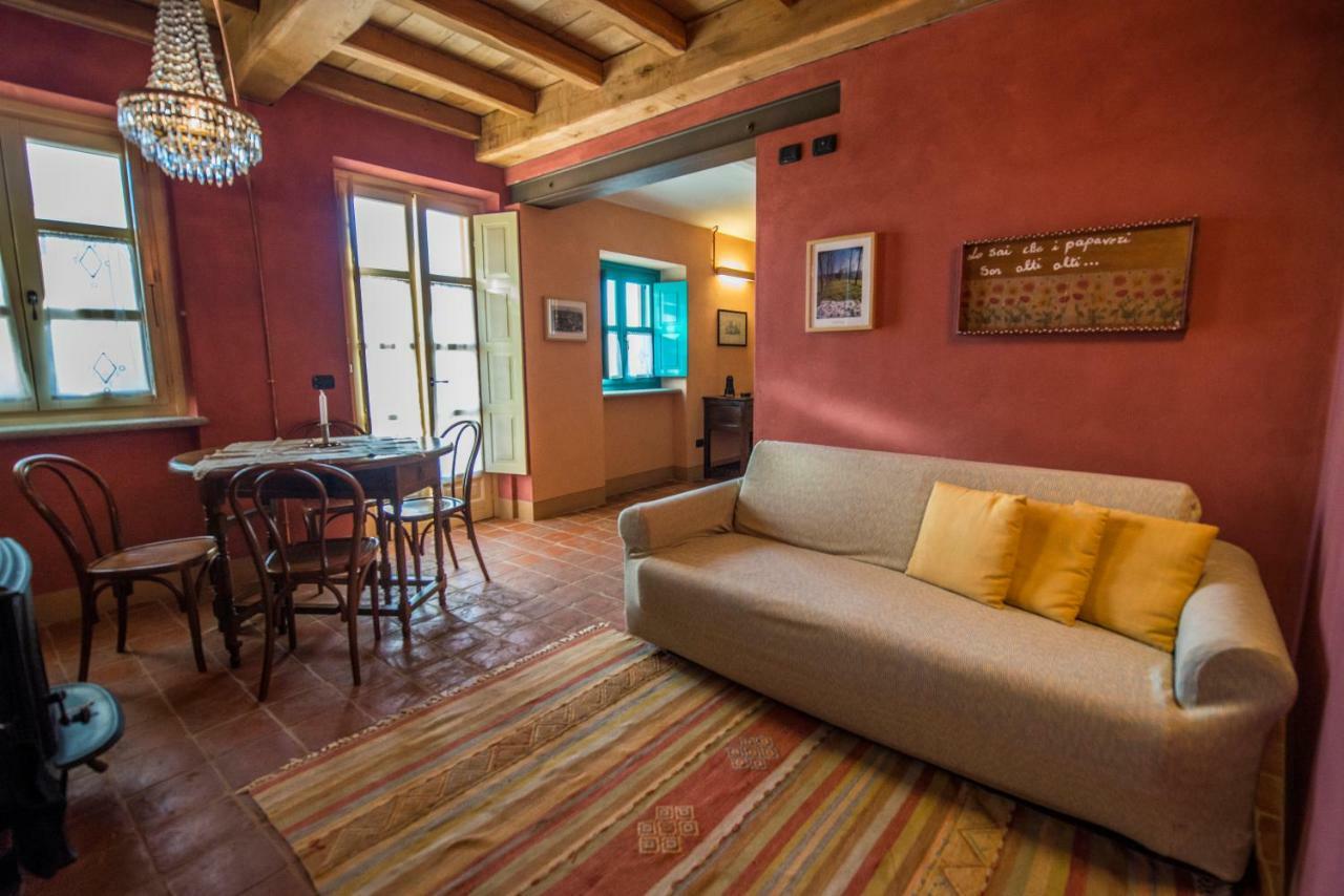 Albergo Ristorante Garibaldi Cisterna d'Asti Экстерьер фото