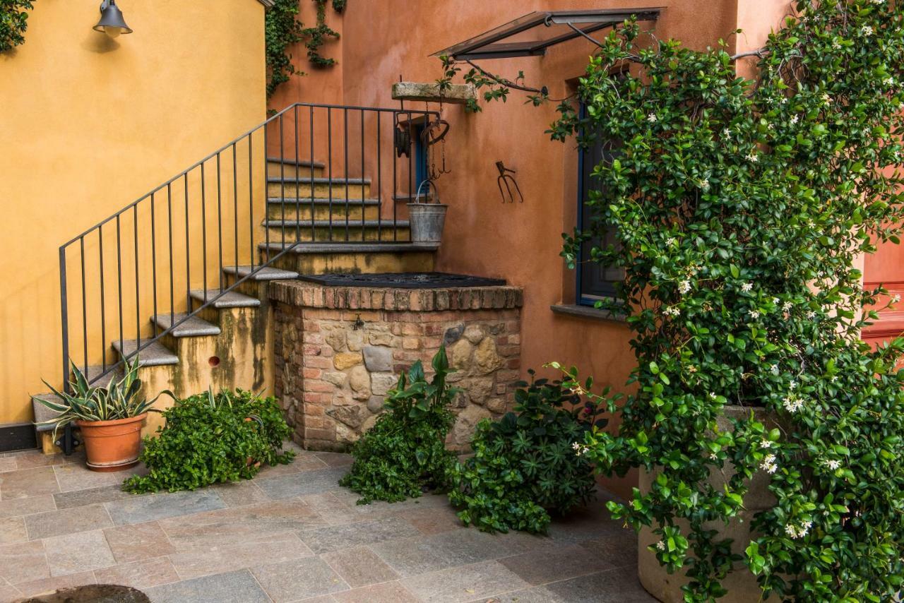 Albergo Ristorante Garibaldi Cisterna d'Asti Экстерьер фото