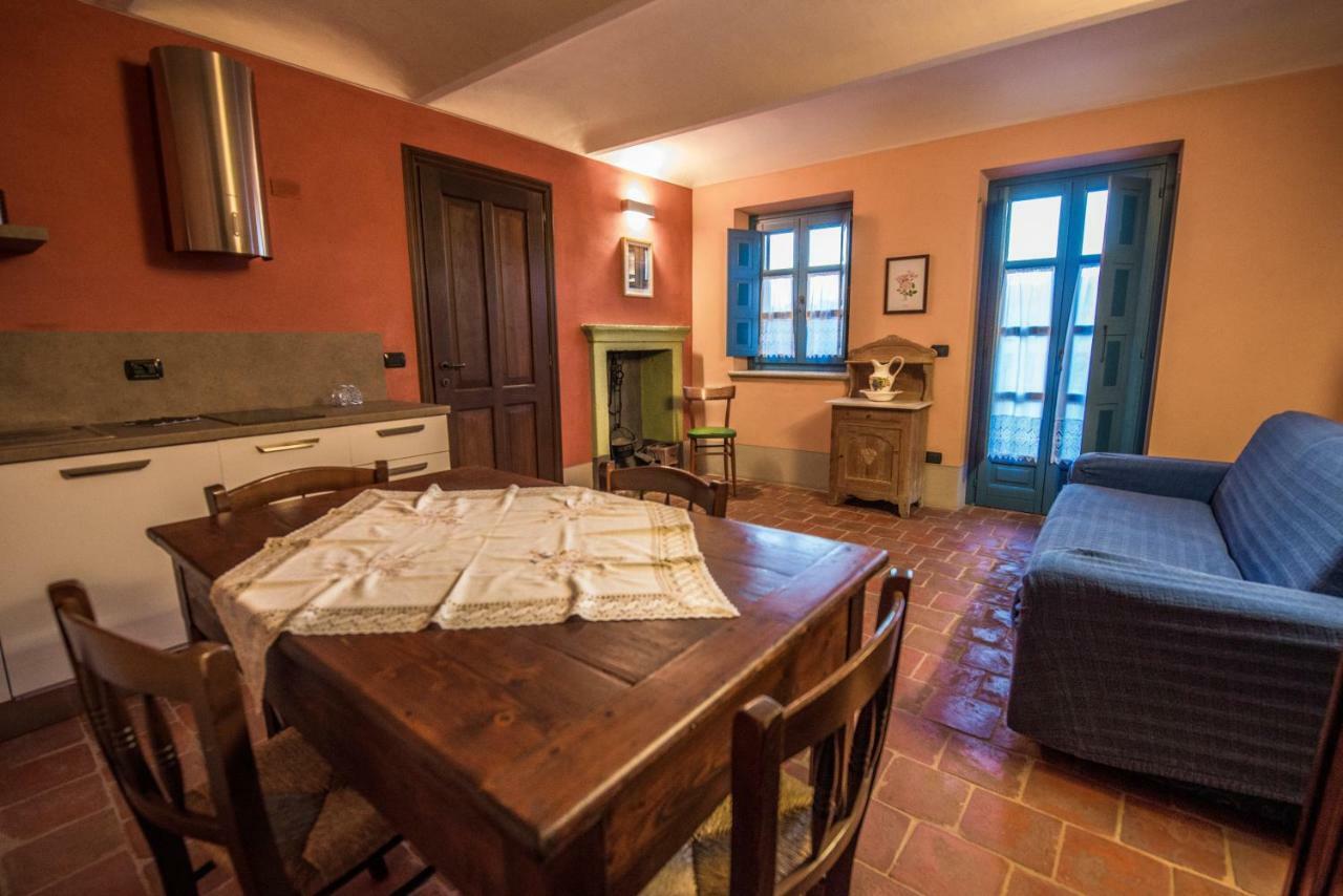 Albergo Ristorante Garibaldi Cisterna d'Asti Экстерьер фото